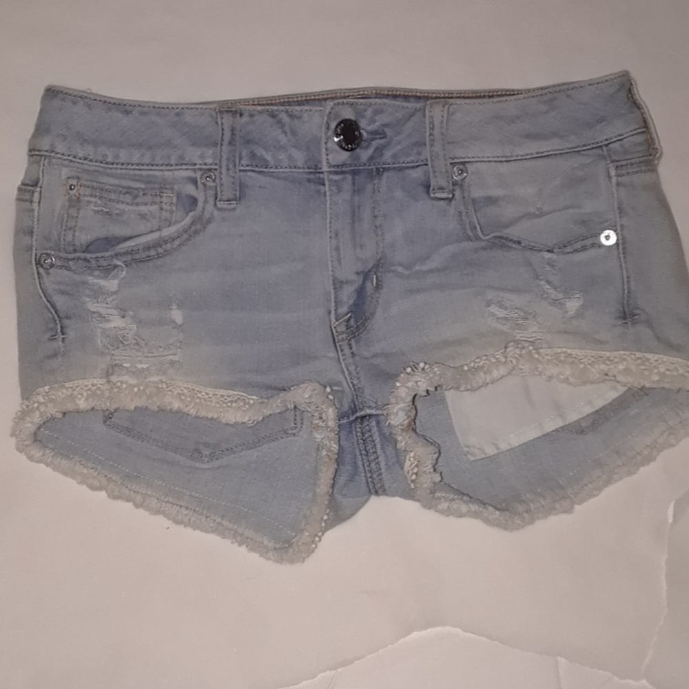 American Eagle Distressed Crochet Fringe Shorty 4
